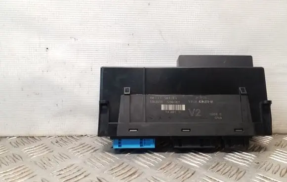 BMW 5 F10 F11 Comfort/convenience module 9284272 6135928427201