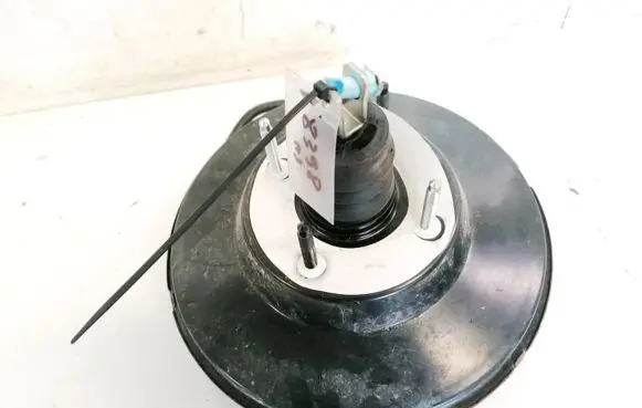 Volvo C30 Brake booster P31329888 03.7862-0931.4