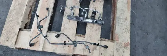 Audi Q5 SQ5 Fuel main line pipe 059130089AH 059130090AH