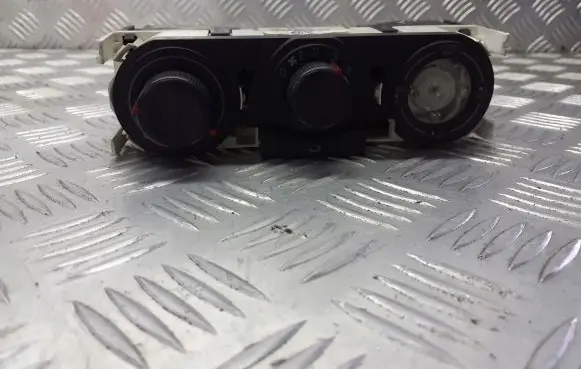 Seat Ibiza III (6L) Interior fan control switch 6LO819045D
