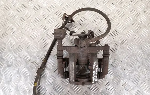 Opel Zafira C Rear brake caliper 866