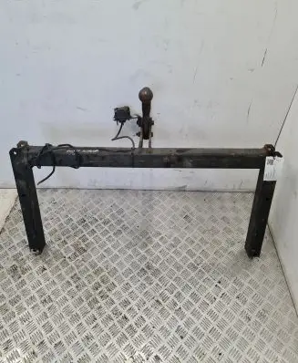 Audi A4 S4 B8 8K Detachable towbar 