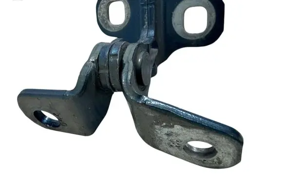 Opel Astra K Loading door upper hinge 