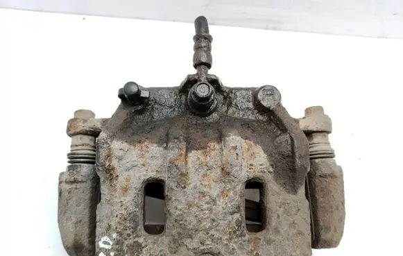 Chevrolet Captiva Front brake caliper