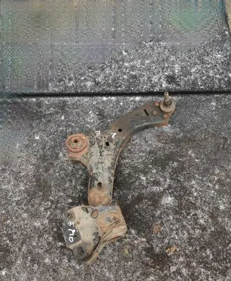 Ford Mondeo MK IV Front lower control arm/wishbone