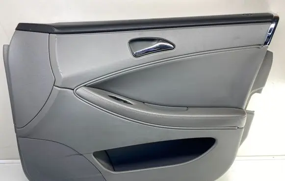 Mercedes-Benz CLS C219 Front door card panel trim A2197207070 00007H 219B620