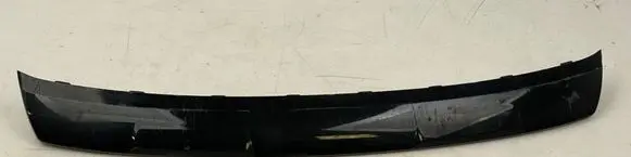 Volvo XC40 Front bumper lip 30747788 31407947 31407946