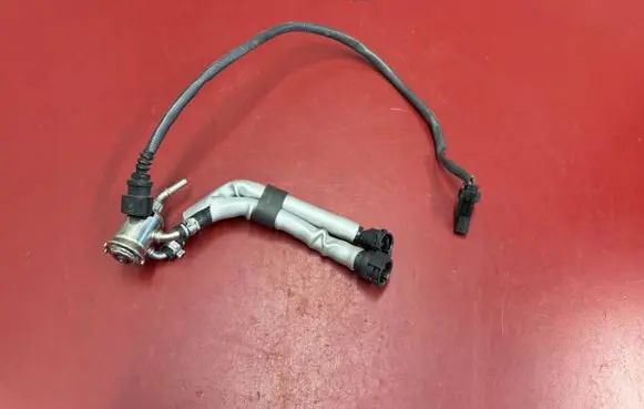 BMW X3 G01 AdBlue injector 8598283 11788598283