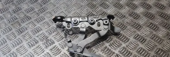 Mercedes-Benz CLS C218 X218 Engine bonnet/hood hinges A2048800828