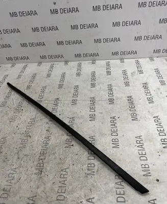 Porsche Macan (95B) Windshield trim 95B845328