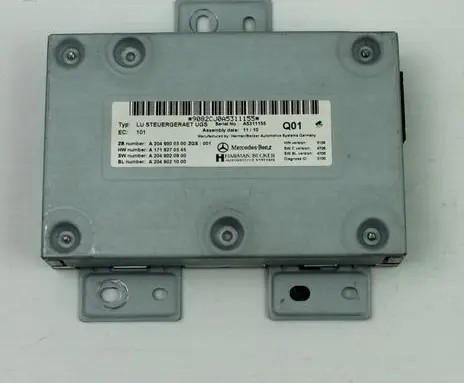 Mercedes-Benz ML W164 Head unit multimedia control A2049000300