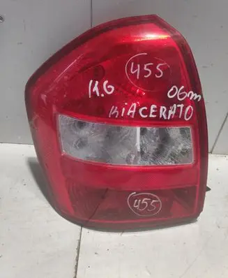KIA Cerato Rear/tail lights