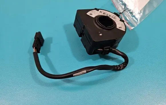 BMW X3 E83 Steering angle sensor 6781436 IMPRK1395309