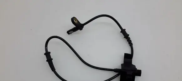 Mercedes-Benz CLS C219 ABS brake wheel speed sensor A2115402917