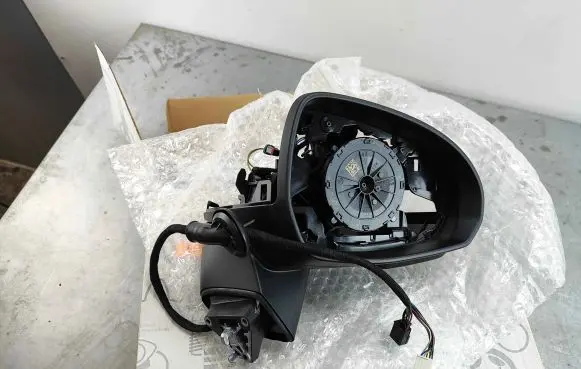 Mercedes-Benz GLC C254 Front door electric wing mirror A2548106002
