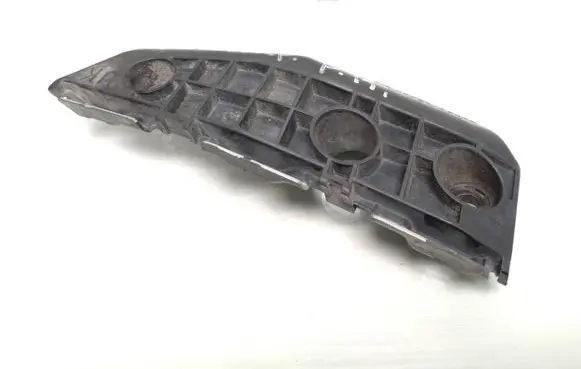 Toyota Auris 150 Front bumper mounting bracket 5253602030
