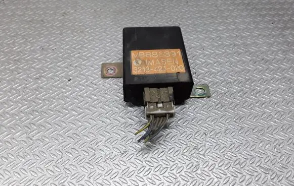 Mitsubishi Pajero Other control units/modules MB886391