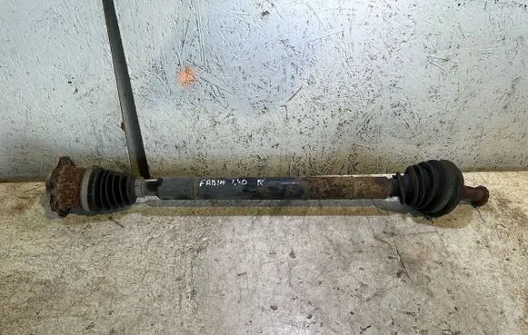 Skoda Fabia Mk2 (5J) Front driveshaft