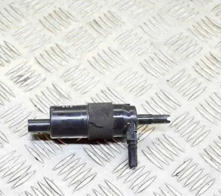 Audi A5 Sportback 8TA Windscreen/windshield washer pump 8K0955681 31097200