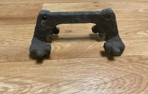 Volvo V70 Front Brake Caliper Pad/Carrier 