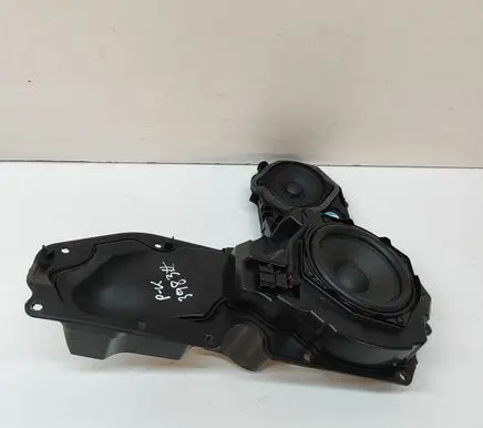 Audi A6 S6 C8 4K Front door speaker 4K0035297