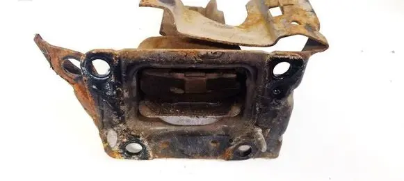 Citroen C3 Engine mount bracket 9980293280 USD