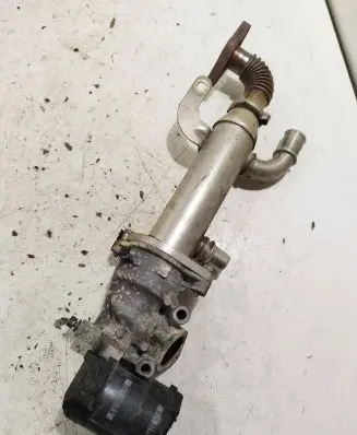 Volvo V70 EGR valve 9656612380 25375741 337831074