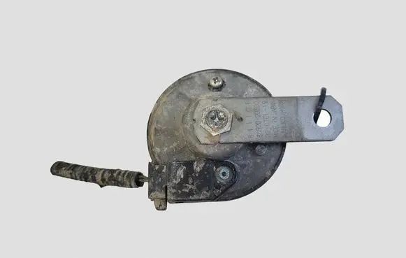 Toyota RAV 4 (XA50) Horn signal 8652020300
