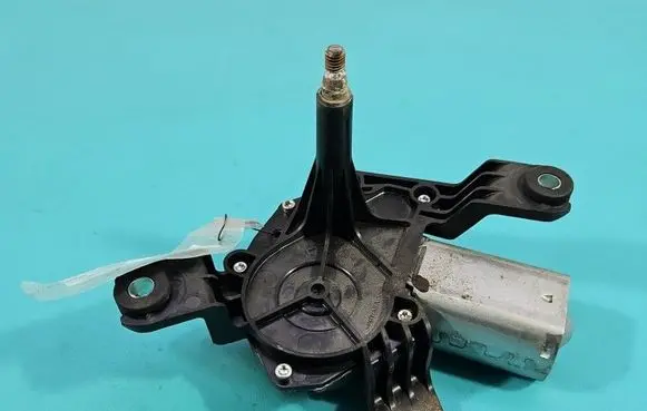 Opel Zafira B Rear window wiper motor 13145548 IMPRK1595542