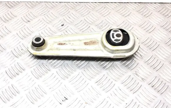 Renault Megane II Engine mount bracket 1911