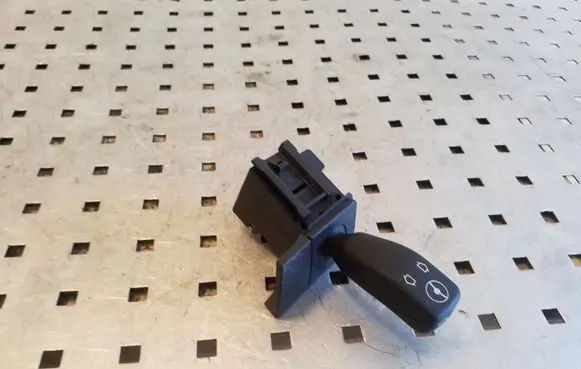 BMW X5 E53 Steering wheel adjustment handle/lever 8373901
