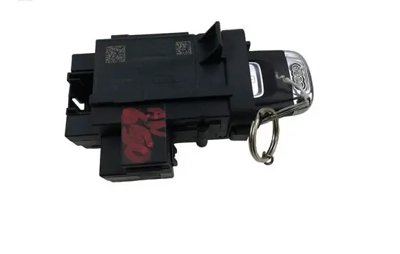 Audi A4 S4 B8 8K Ignition lock 8K0909131D