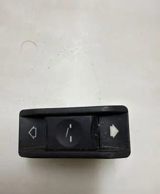 BMW 5 E39 Sunroof switch 03015000 6131 8352182