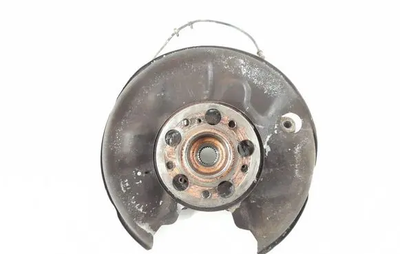 Mercedes-Benz CLK A208 C208 Rear wheel hub 2023505708 2023509508