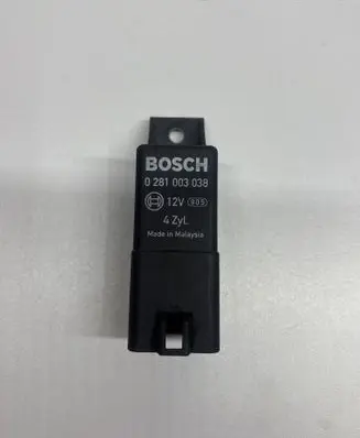 Skoda Superb B6 (3T) Glow plug pre-heat relay 038907281D 070206
