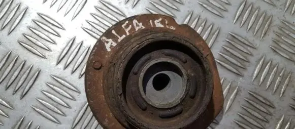 Alfa Romeo 156 Coil spring mount 