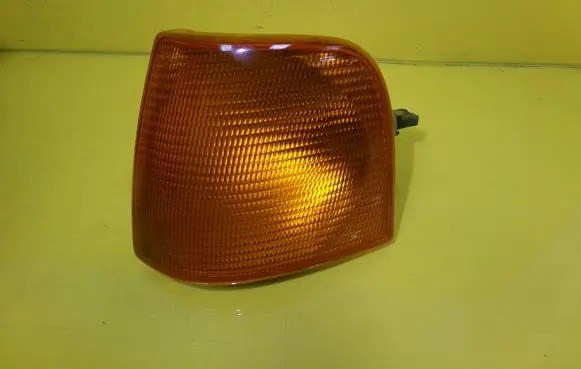 Audi 100 200 5000 C3 Front indicator light 