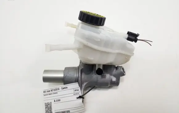 Mercedes-Benz E W213 Master brake cylinder A2134300100