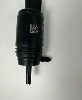 BMW 2 F22 F23 Windscreen/windshield washer pump 7345885 23557610 1095827S05