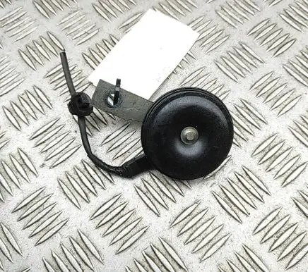 Mitsubishi Outlander Horn signal 8211A207