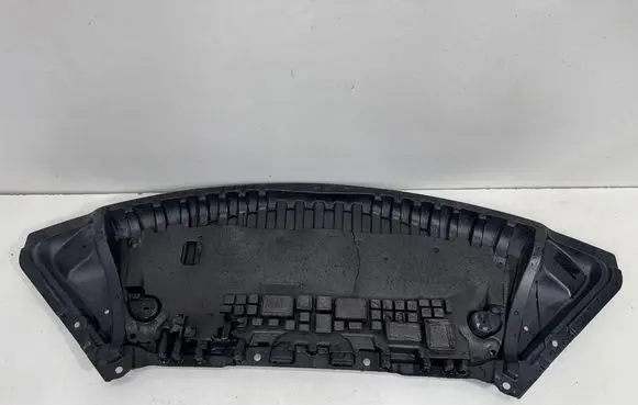 Mercedes-Benz E W124 Front bumper skid plate/under tray A2075200623