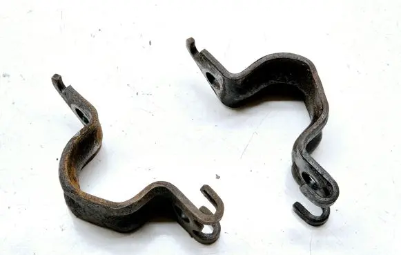 Toyota Land Cruiser (J150) Sway bar bush bracket, front 
