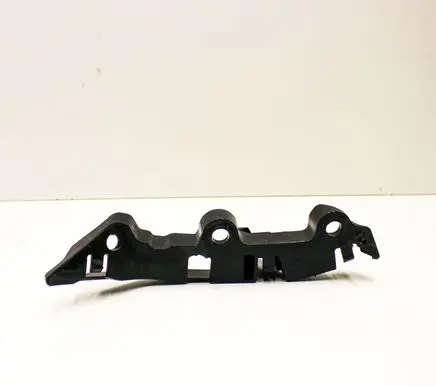 Front bumper mounting bracket