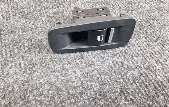 BMW 6 F12 F13 Electric window control switch 9163527