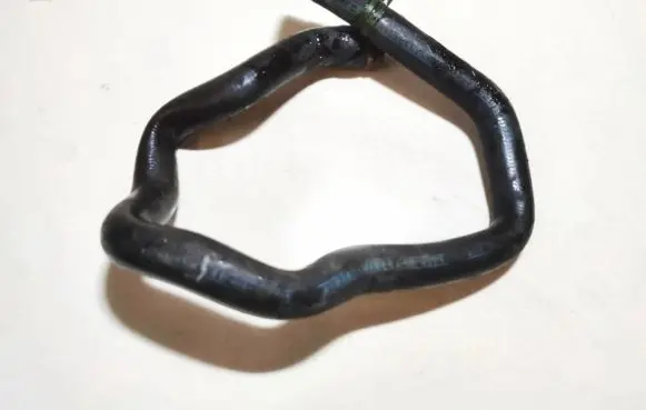 Renault Scenic I Engine coolant pipe/hose