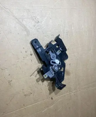 Renault Trafic II (X83) Sliding door lock 8200004828