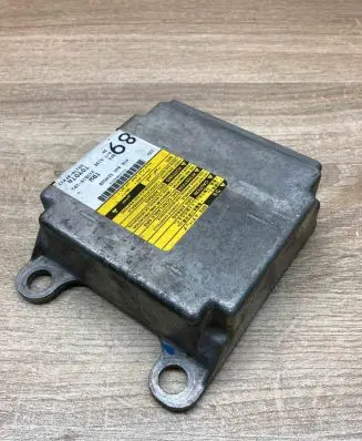 Toyota Corolla Verso AR10 Airbag control unit/module 891700F011 213819101