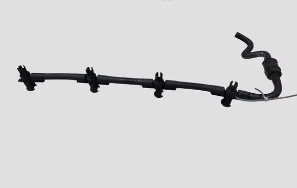 Volkswagen Golf VI Fuel return line/hose S20926A
