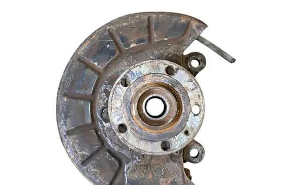 Volkswagen Golf Plus Front wheel hub spindle knuckle