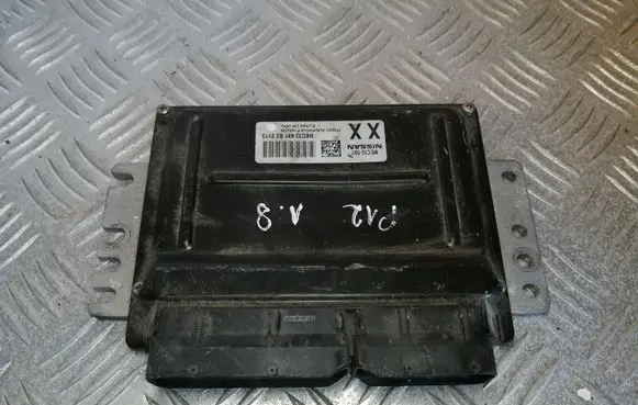 Nissan Primera Engine control unit/module MEC32591